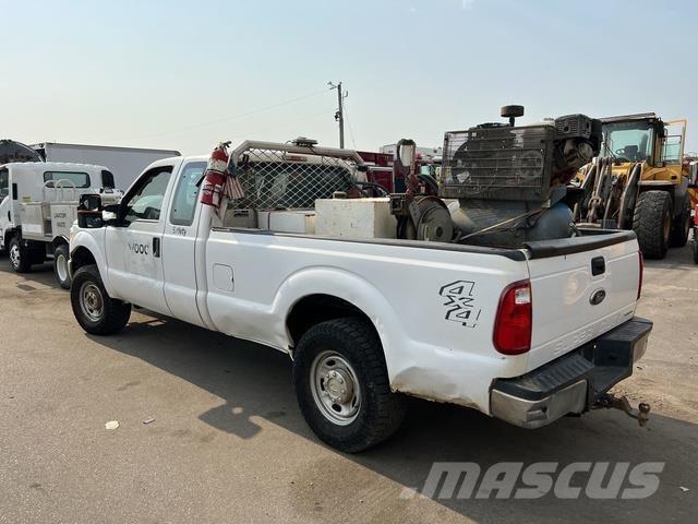 Ford SUPER DUTY 4X4 Utilaje construcții - Altele