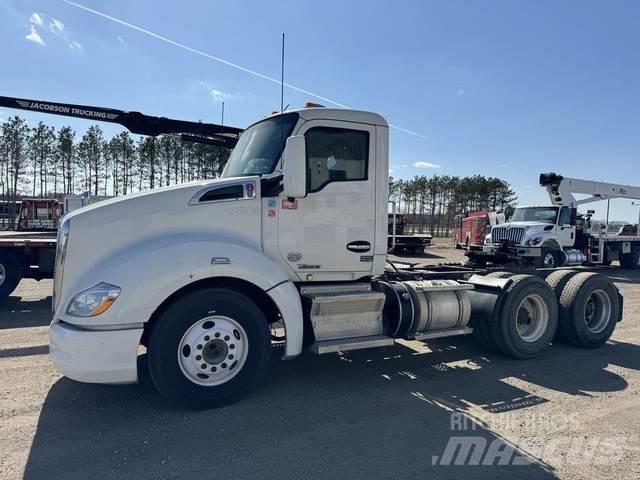 Kenworth T680 Altele