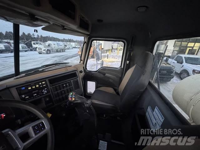 Mack GRANITE Altele