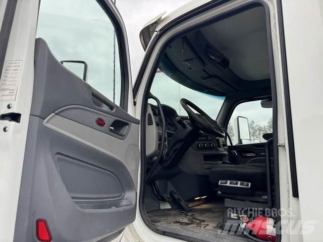 Peterbilt 567 Altele