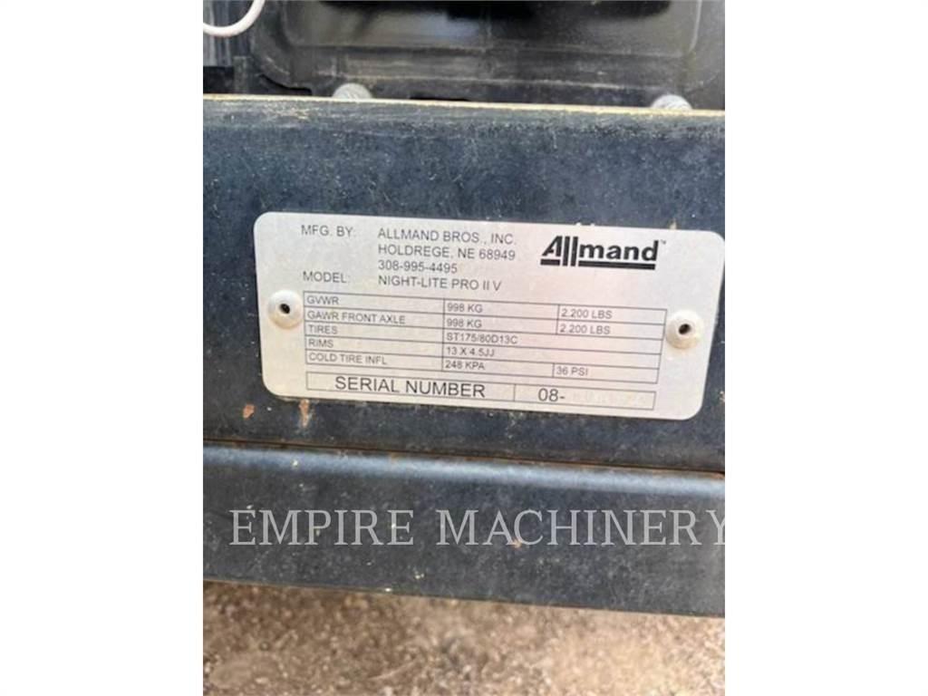 Allmand LT-NLPRIIV Echipamente de luminare
