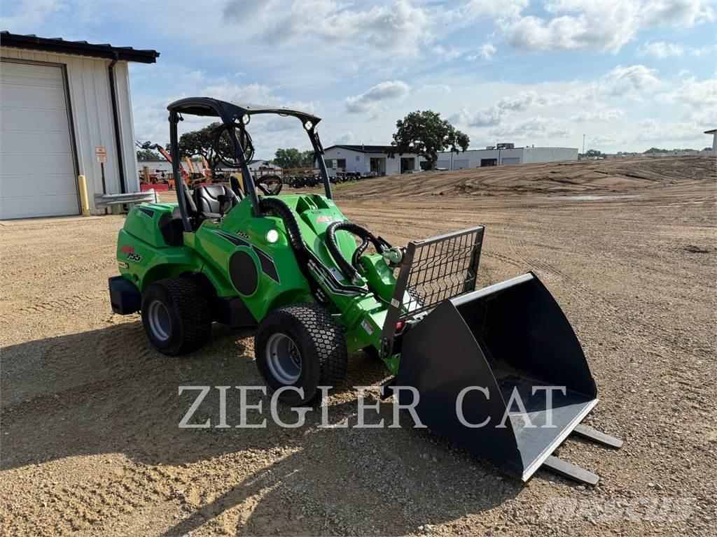 Avant TECHNO OY 755I Incarcator pe pneuri