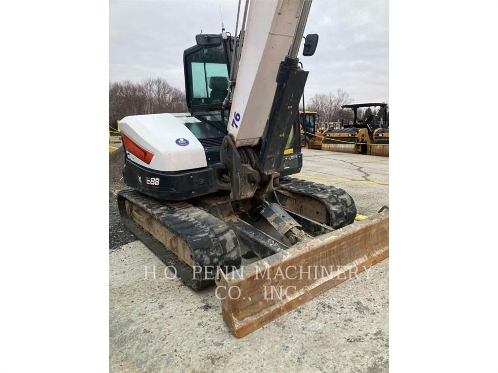 Bobcat E88 Excavatoare pe șenile
