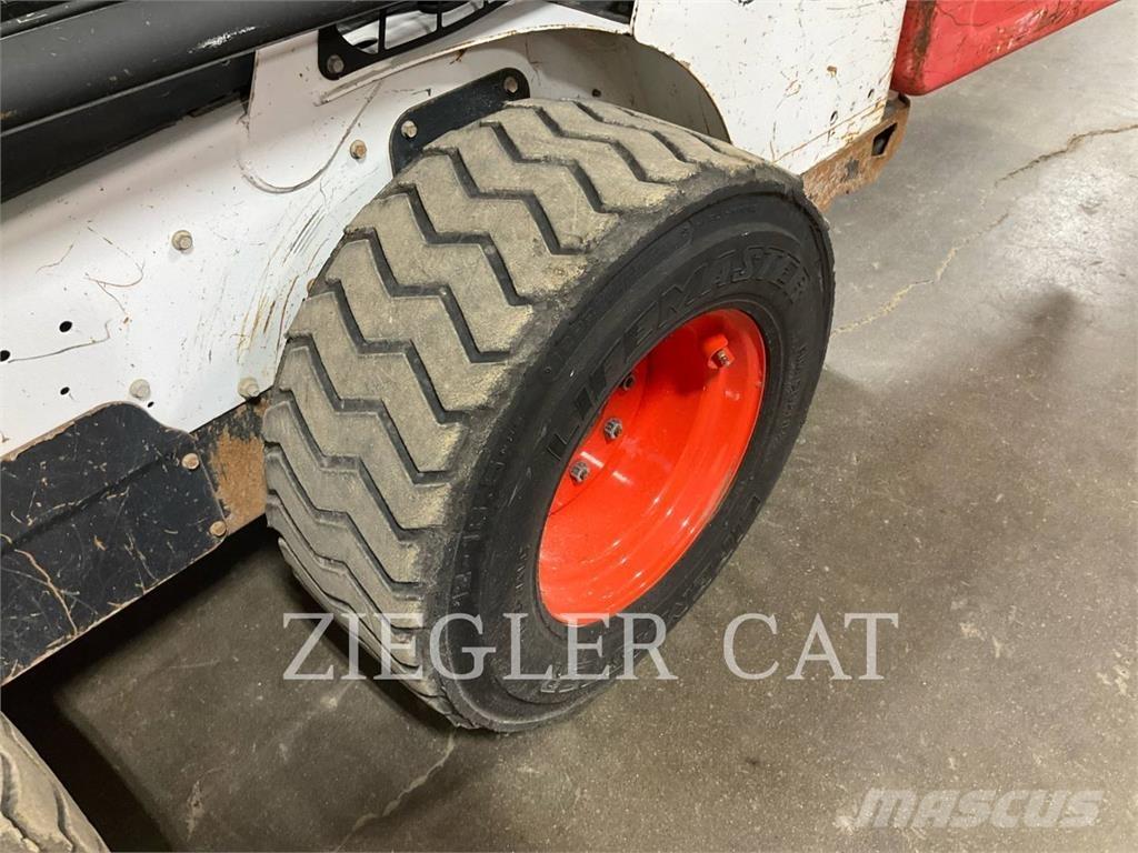 Bobcat S550_US Mini incarcator