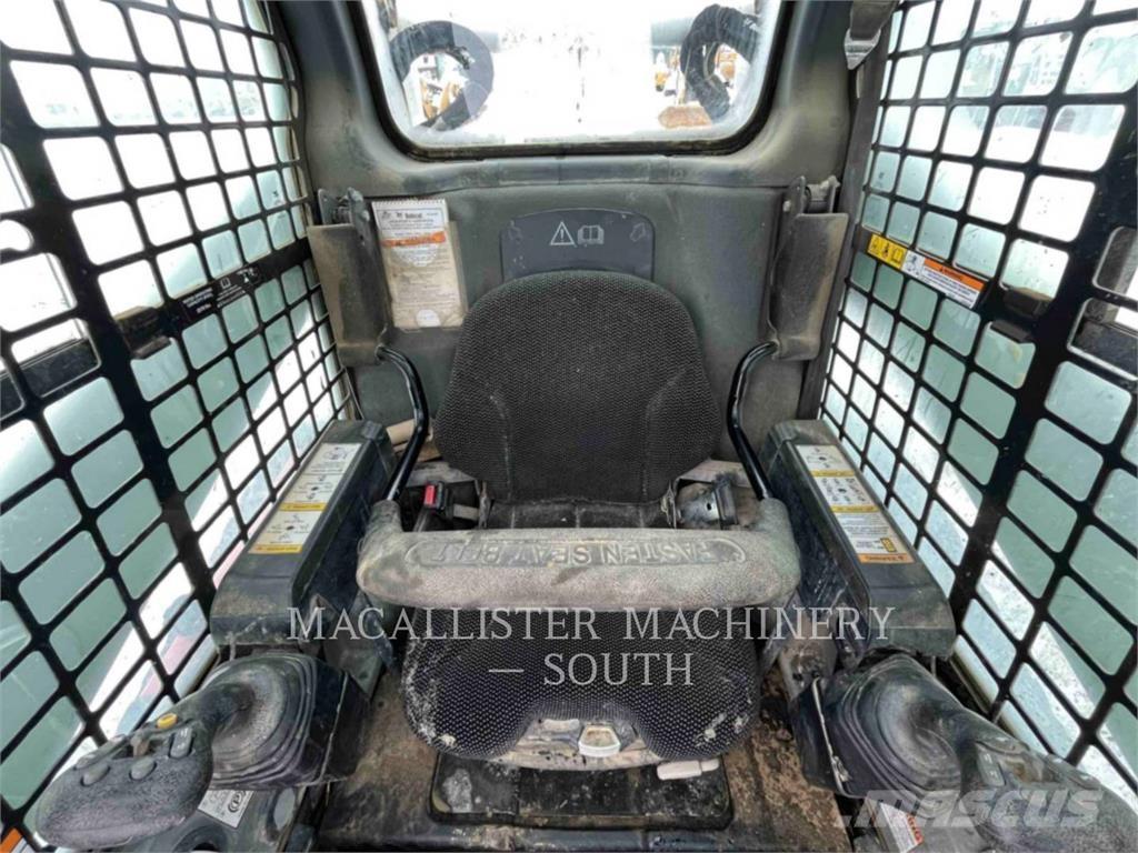 Bobcat T650 Încarcatoare cu excavator