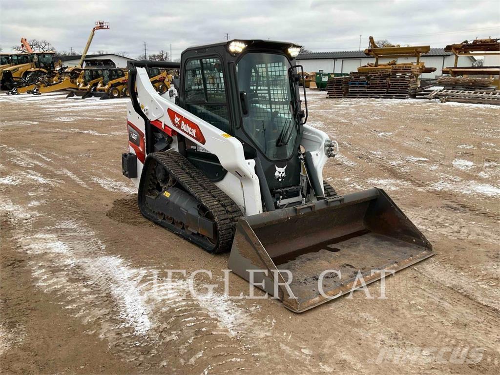 Bobcat T66 Încarcatoare cu excavator