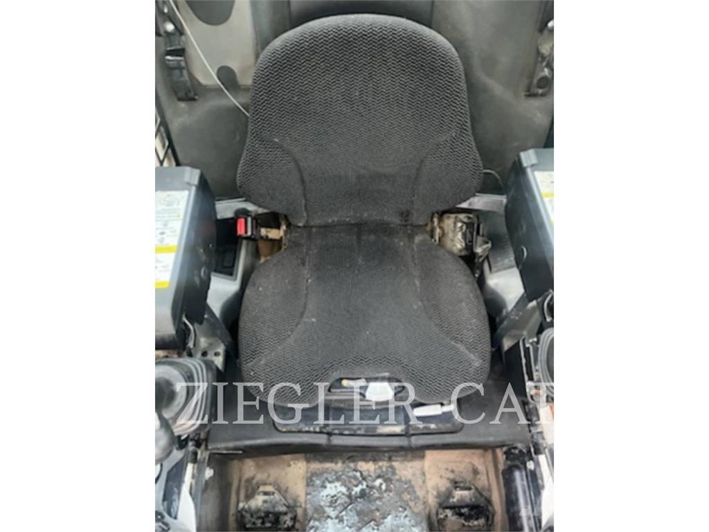 Bobcat T770 Încarcatoare cu excavator