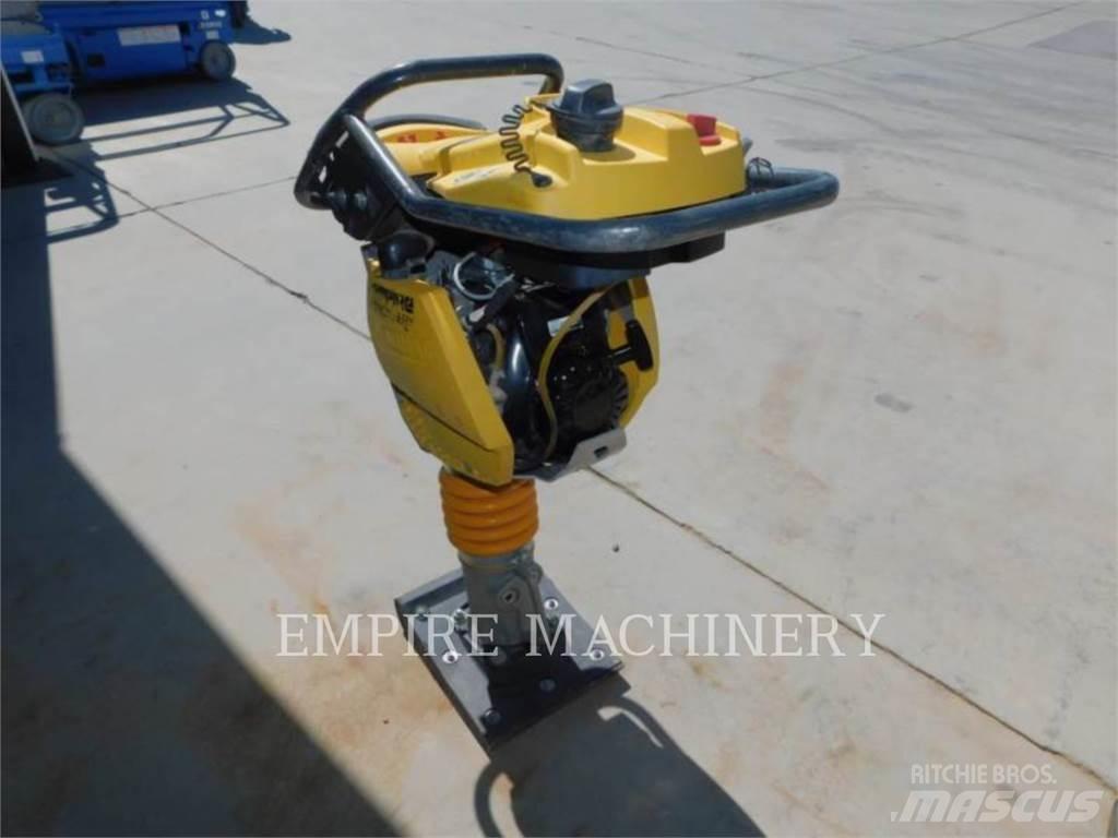 Bomag BT50 Incarcator pe pneuri