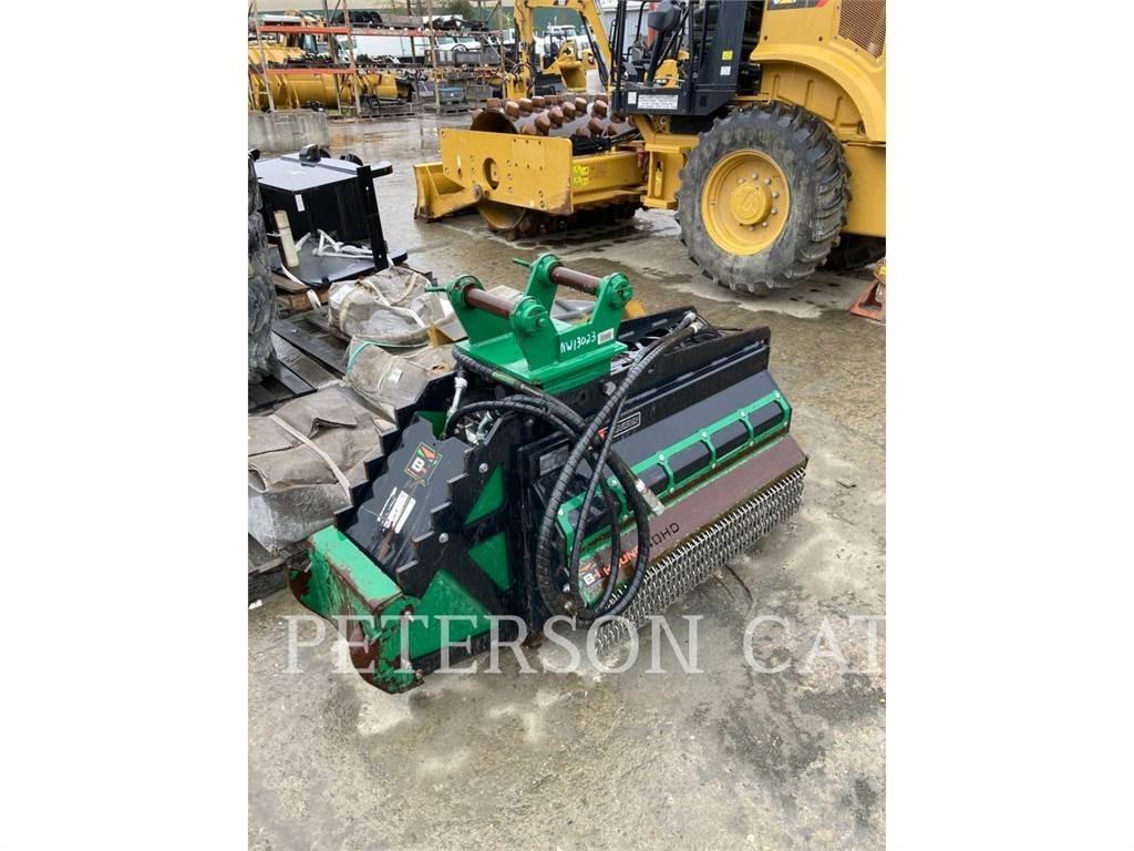  BRUSH HOUND 40EX-HD Utilaje silvicultura