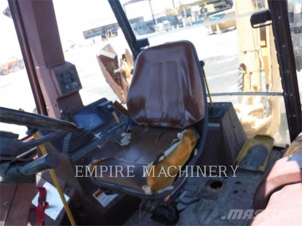 CASE 590 Buldoexcavatoare