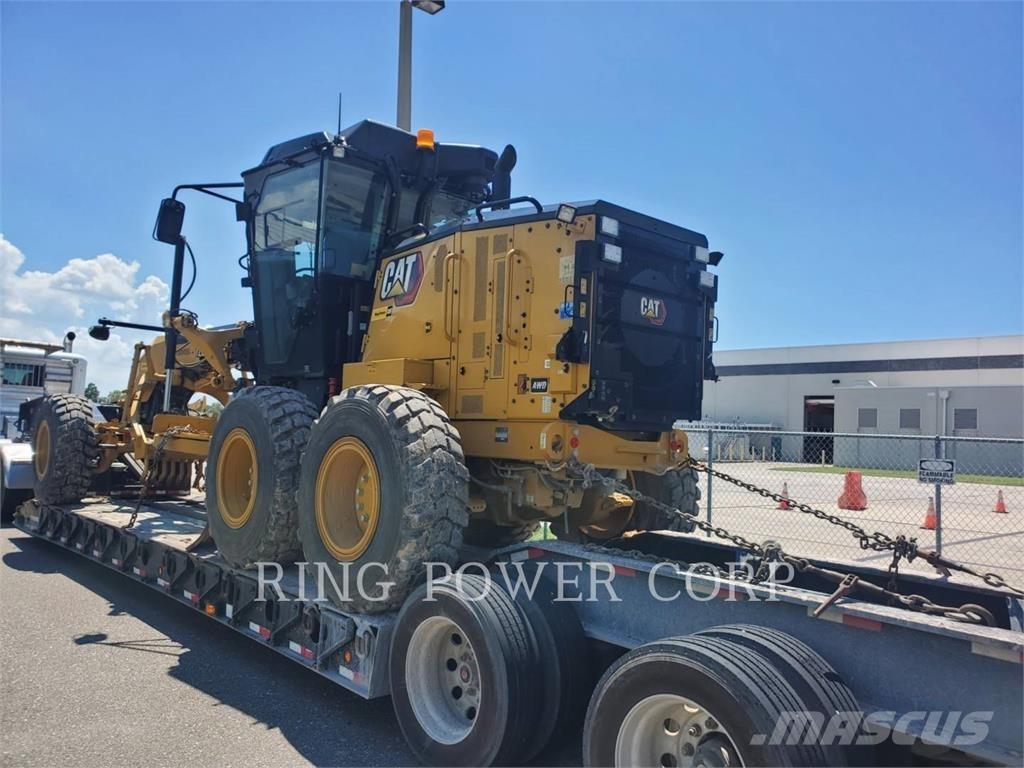 CAT 120 AWD CS Gredere