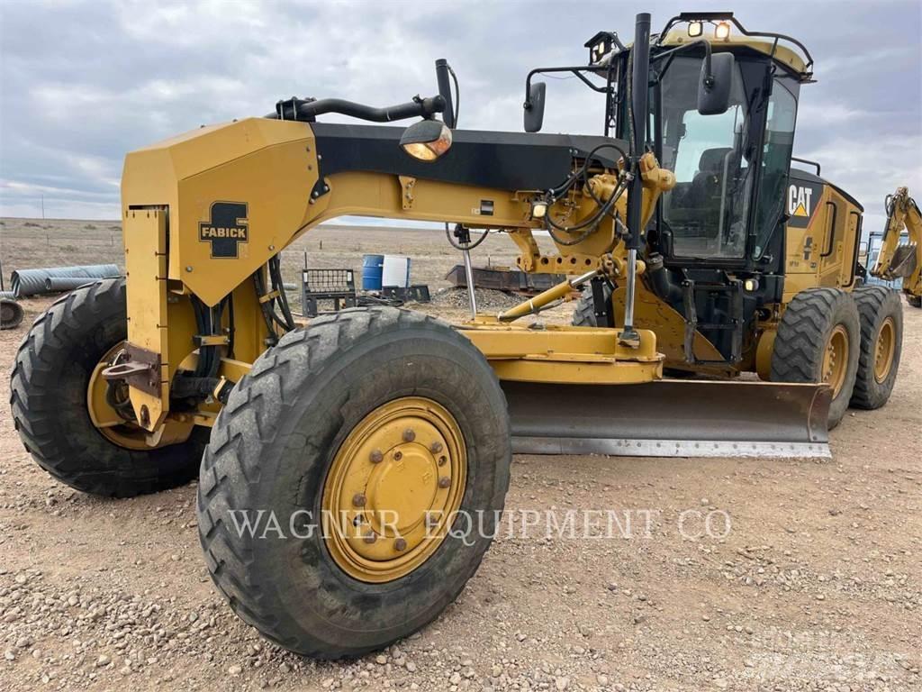 CAT 120M AWD Gredere