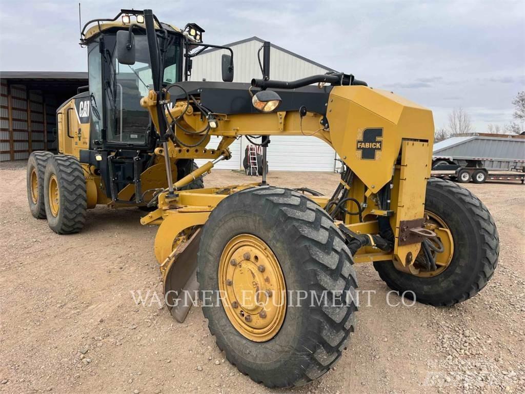 CAT 120M AWD Gredere