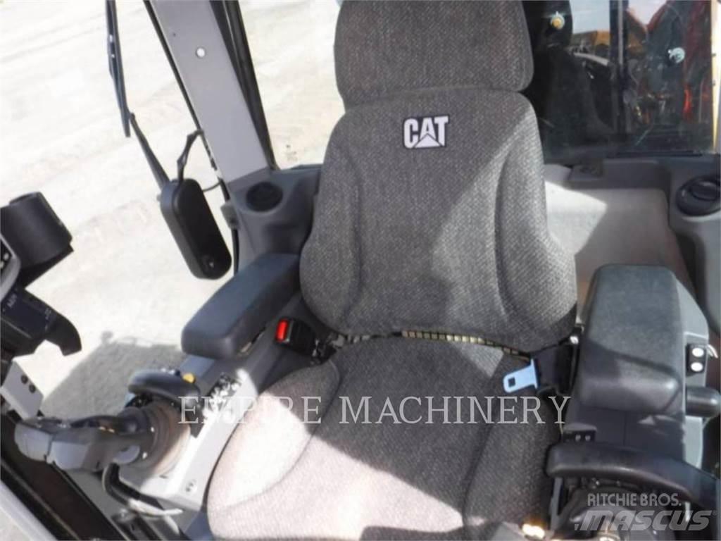 CAT 120M2AWD Gredere