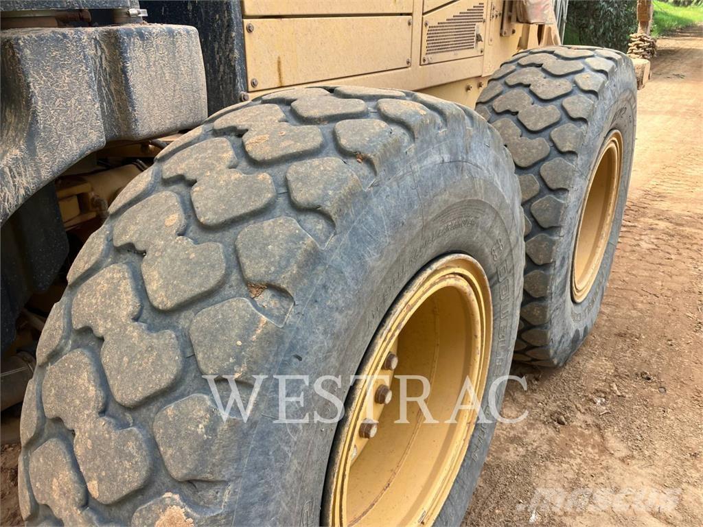 CAT 12M Gredere
