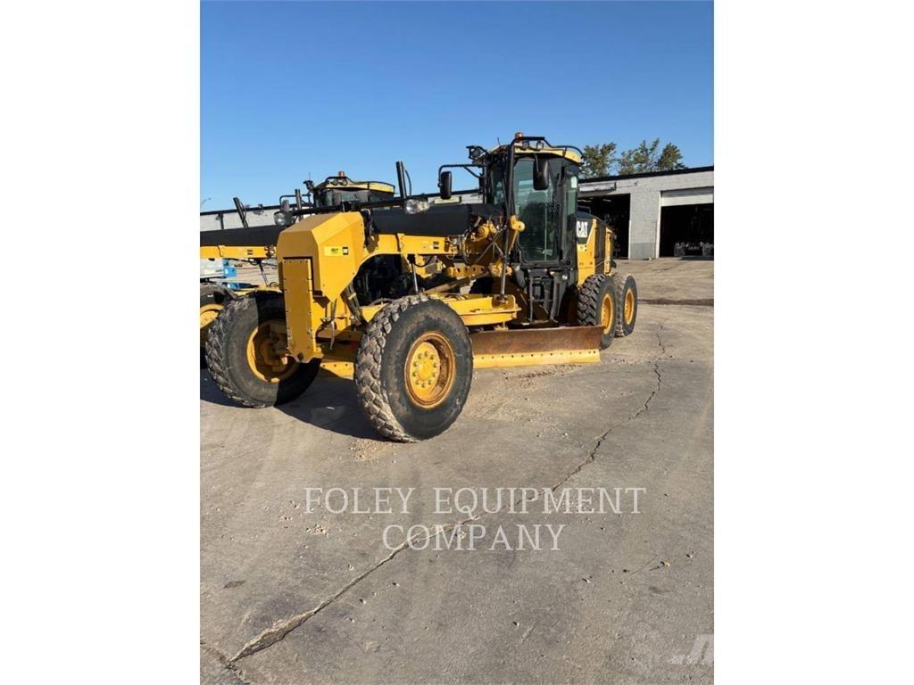 CAT 12M Gredere