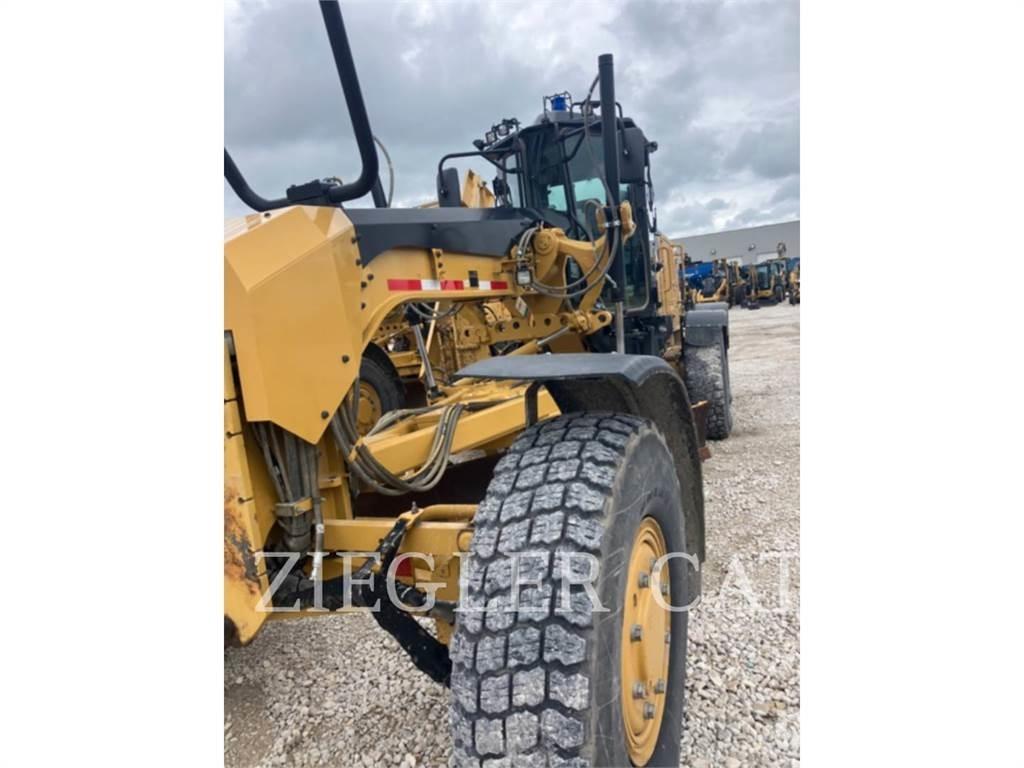 CAT 12M2AWD Gredere