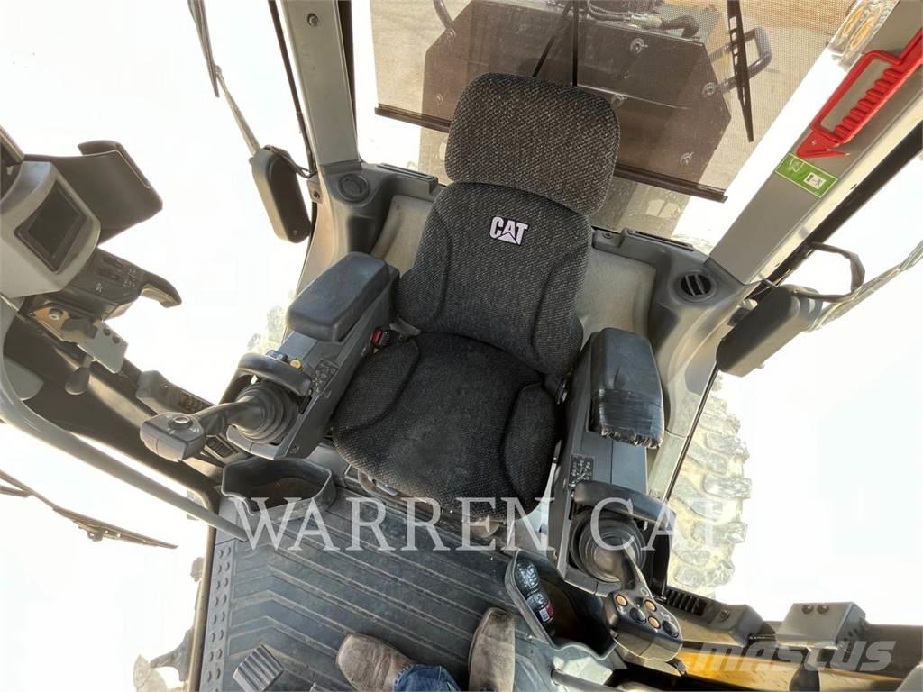 CAT 12M3 AWD Gredere
