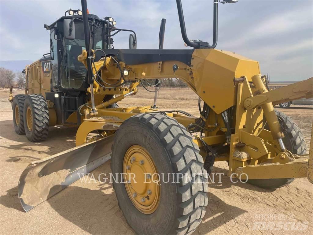 CAT 12M3 AWD Gredere