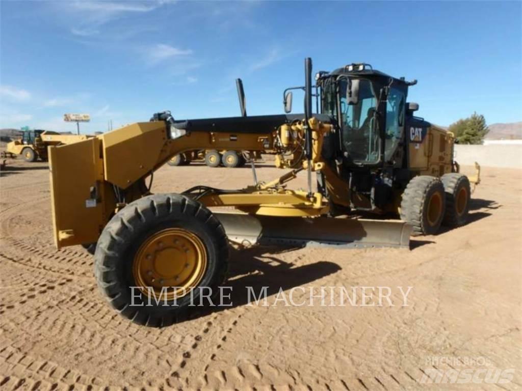 CAT 12M3 AWD Gredere