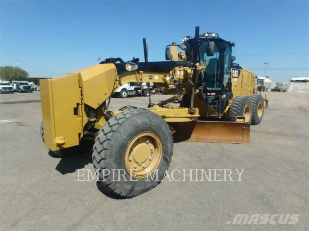 CAT 12M3 AWD Gredere