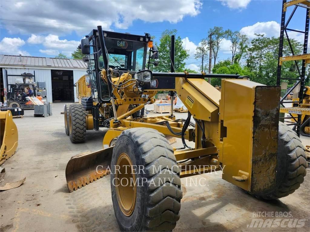 CAT 140 Gredere
