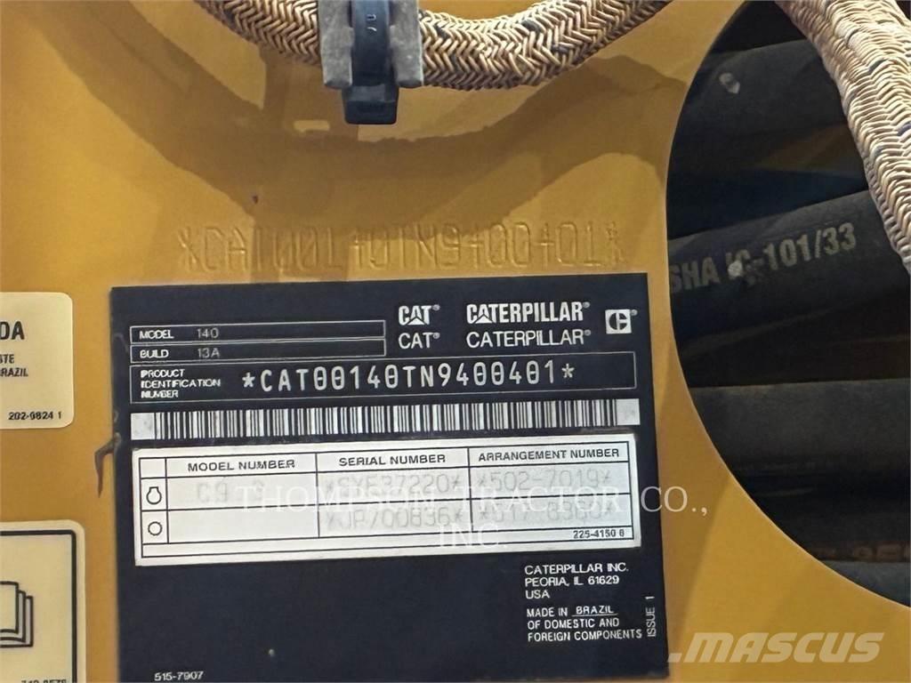 CAT 140 Gredere