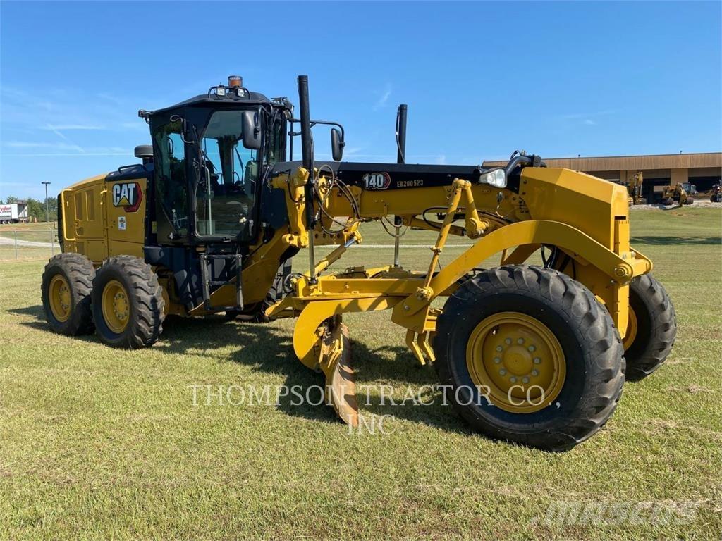 CAT 140 Gredere