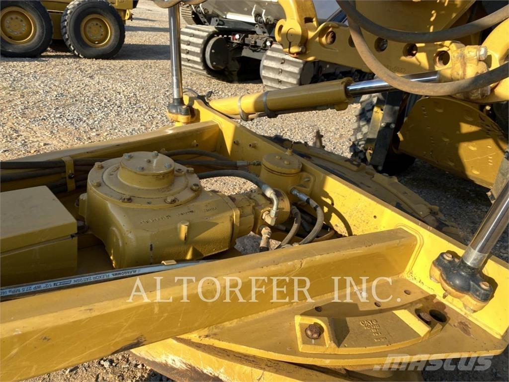 CAT 140 Gredere