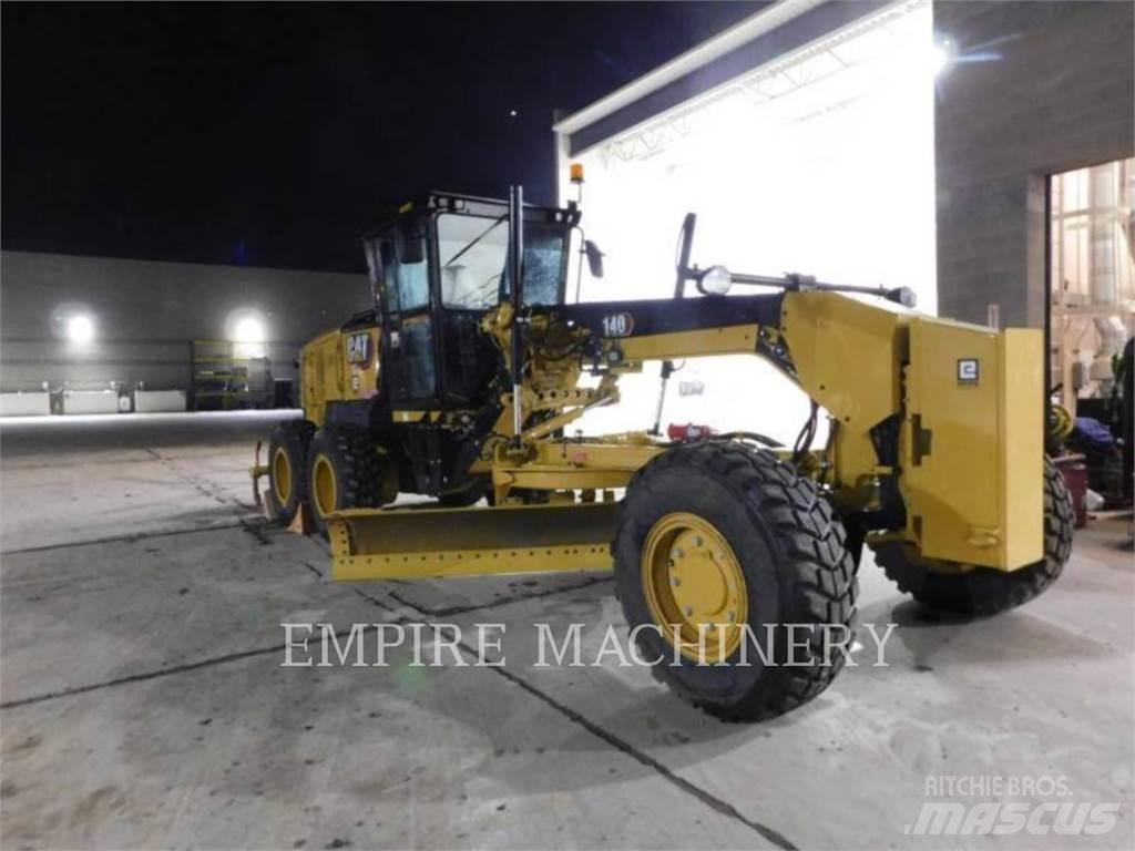 CAT 140-13 AWD Gredere