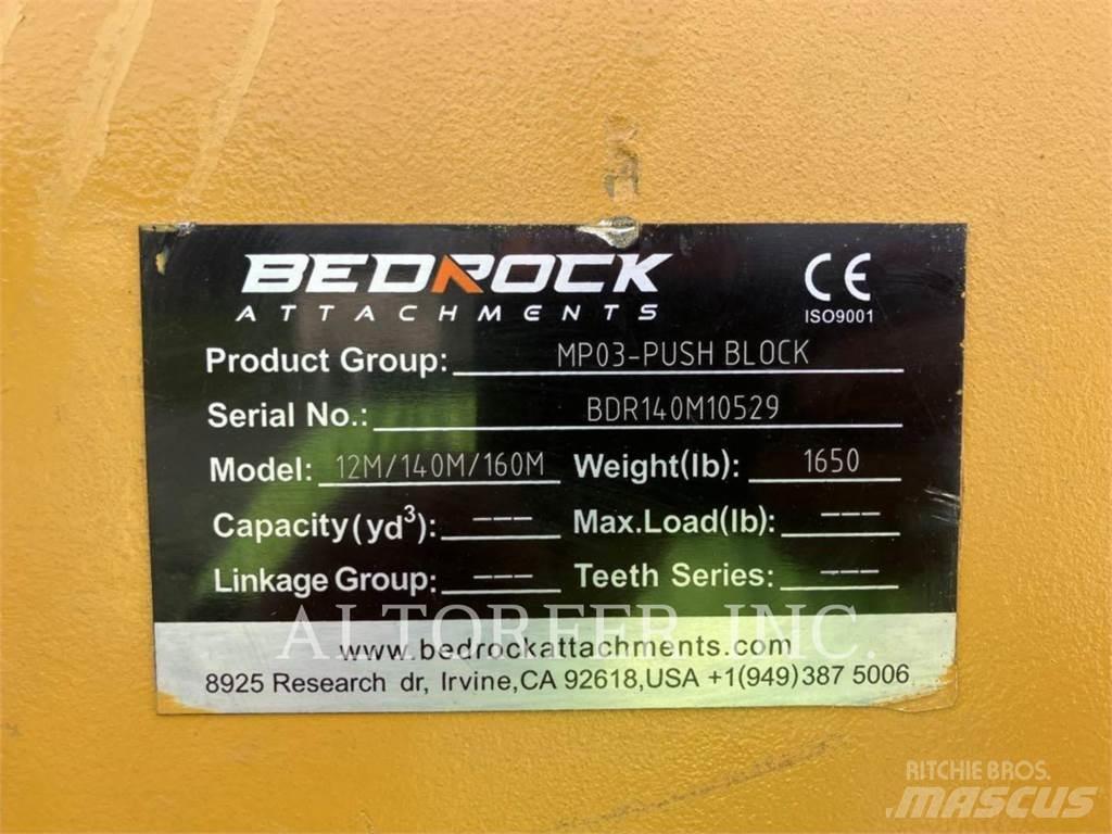 CAT 140-15AWD Gredere