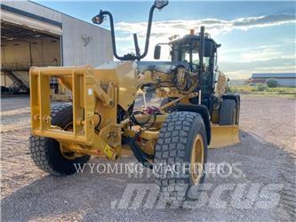 CAT 140 AWD Gredere