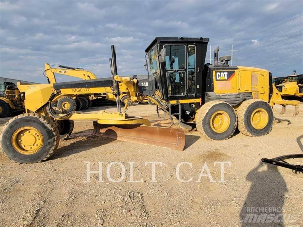 CAT 140 AWD Gredere