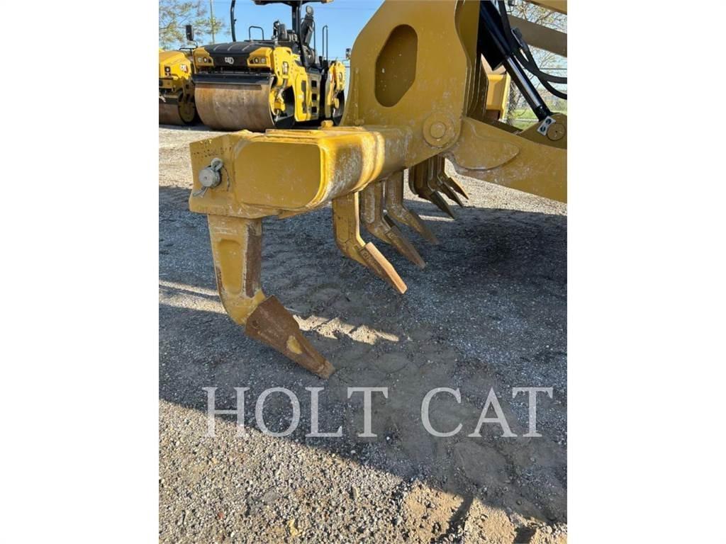 CAT 140 AWD Gredere