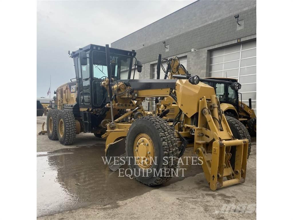CAT 140 AWD Gredere
