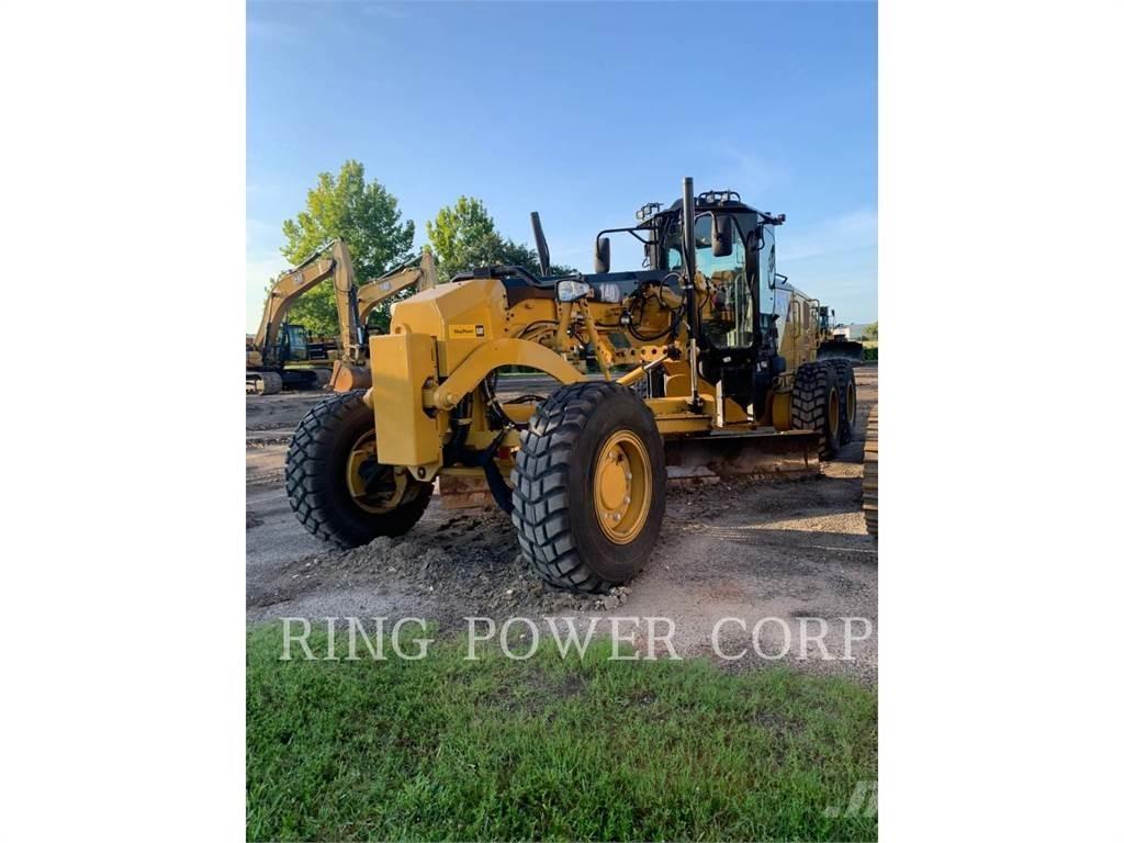CAT 140AWD CS Gredere