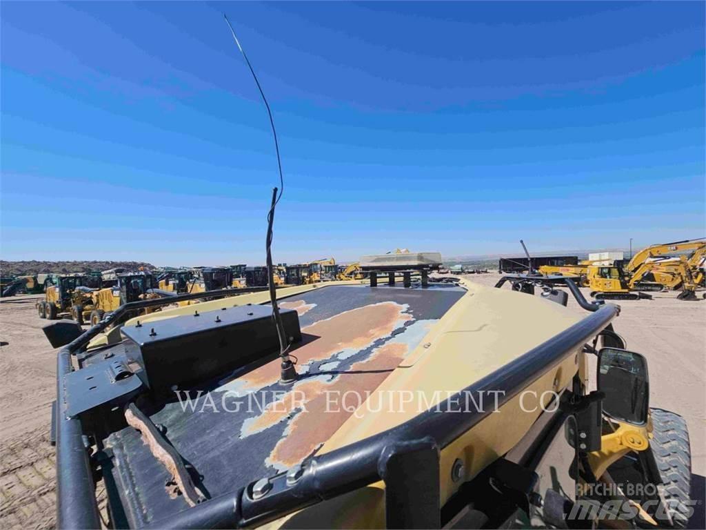 CAT 140M Gredere