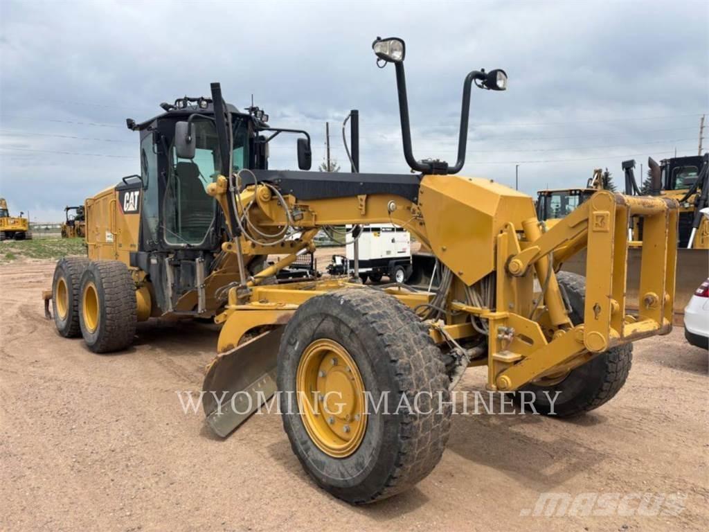 CAT 140M 2 Gredere
