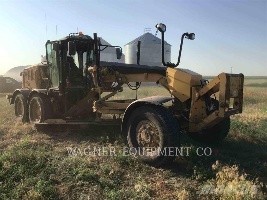 CAT 140M2 AWD Gredere