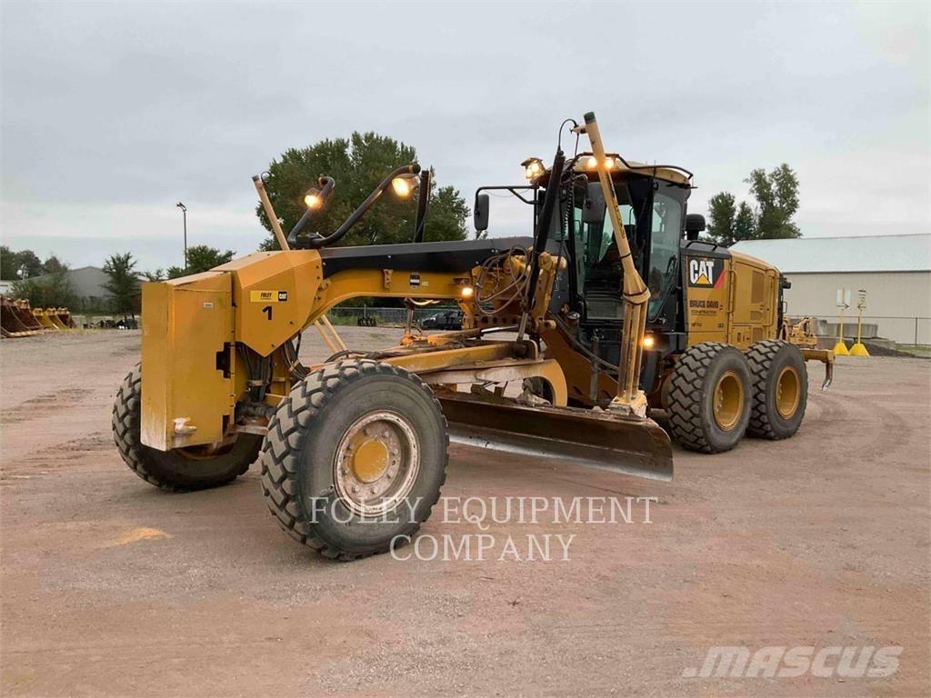 CAT 140M2AWD Gredere