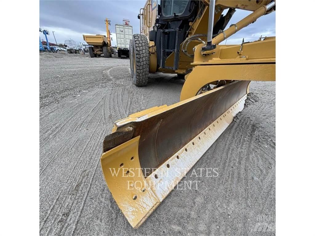 CAT 140M3 Gredere