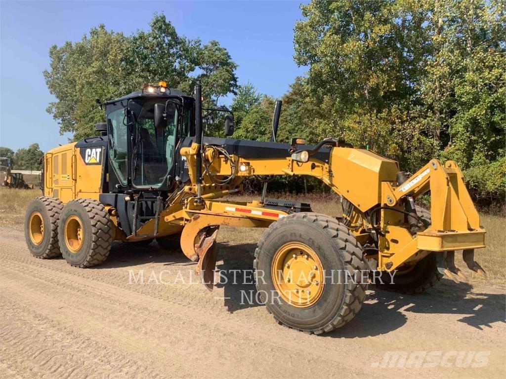 CAT 140M3 AWD Gredere