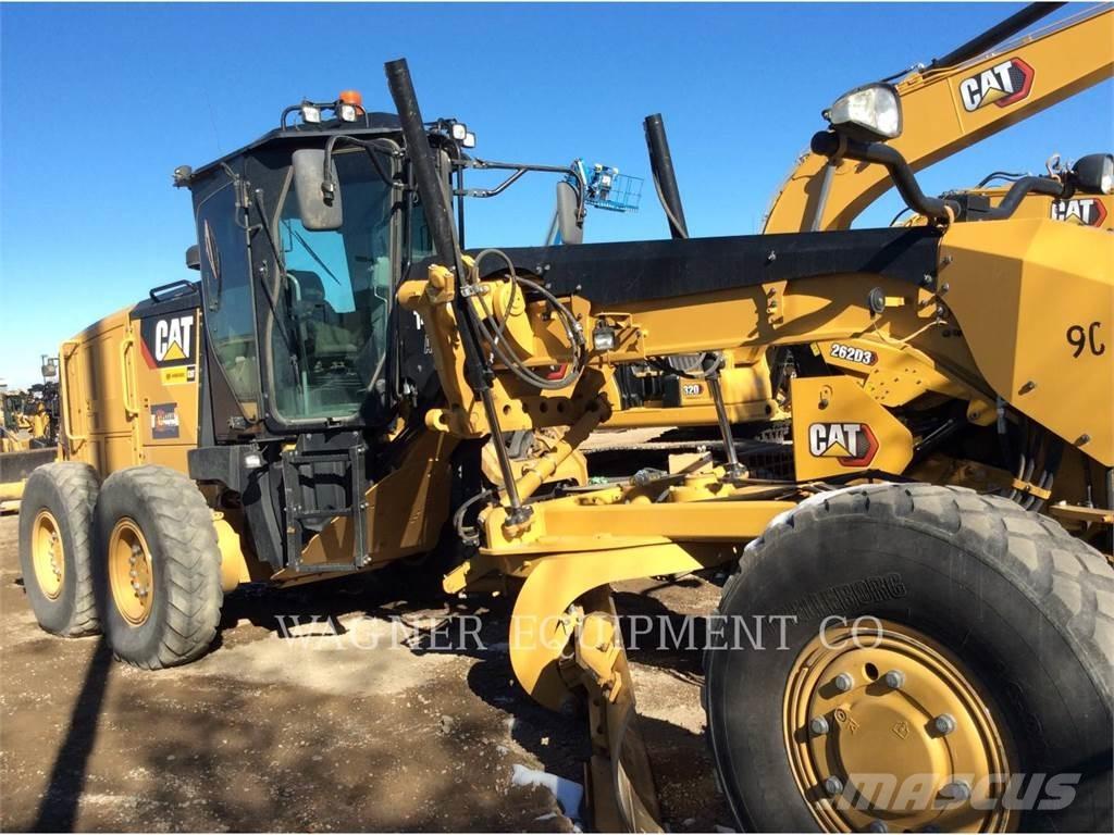 CAT 140M3 AWD Gredere