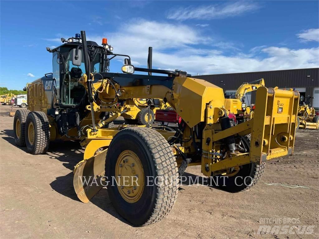CAT 140M3 AWD Gredere