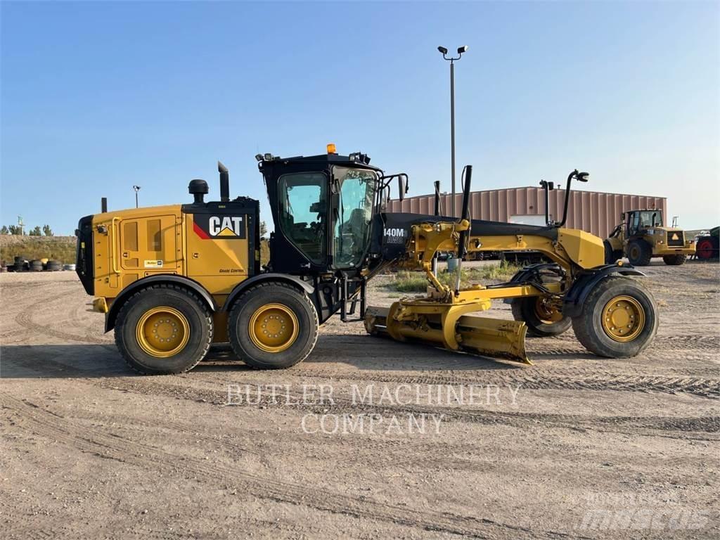 CAT 140M3 AWD Gredere