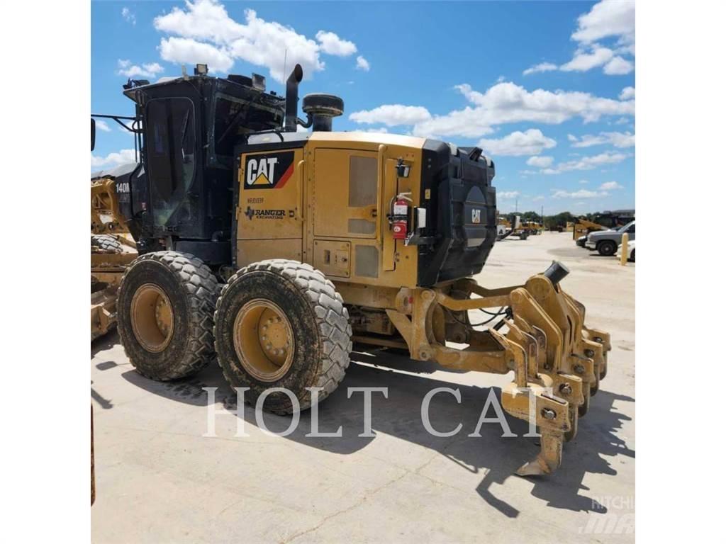 CAT 140M3 AWD Gredere