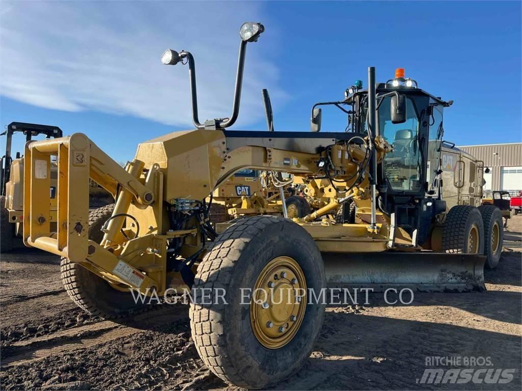 CAT 140M3 AWD Gredere