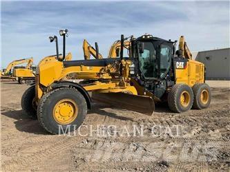 CAT 140M3 AWD Gredere