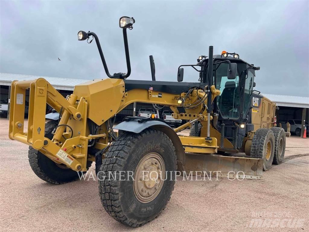 CAT 140M3 AWD Gredere