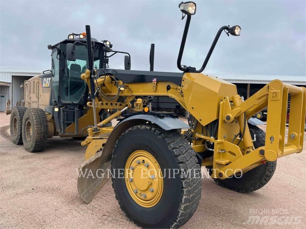 CAT 140M3 AWD Gredere